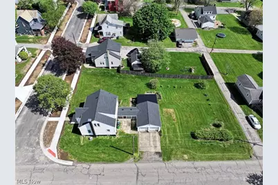 528 Maple Street SW, Sugarcreek, OH 44681 - Photo 7