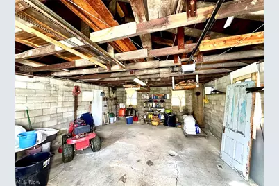 528 Maple Street SW, Sugarcreek, OH 44681 - Photo 47