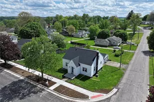 528 Maple St SW, Sugarcreek, OH 44681 - Photo 5