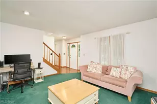 581 Woodhaven Dr, Uniontown, OH 44685 - Photo 13