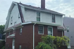 387 E York St, Akron, OH 44310 - Photo 3