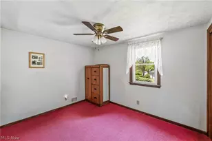 42033 Edward Cir, Columbiana, OH 44408 - Photo 17