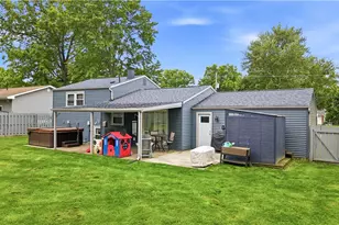 2219 Woodland Trace St, Austintown, OH 44515 - Photo 25