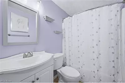 2219 Woodland Trace Street, Austintown, OH 44515 - Photo 11