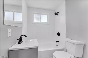 1304 W 73rd St, Loveland, OH 44102 - Photo 21