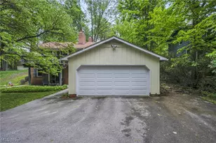 5769 SOM Center Road, Willoughby, OH 44094 - Photo 3