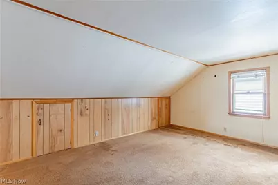 11104 McCracken Road, Garfield Heights, OH 44125 - Photo 15