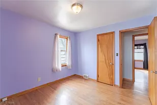11104 McCracken Rd, Garfield Heights, OH 44125 - Photo 13