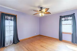 11104 McCracken Rd, Garfield Heights, OH 44125 - Photo 9
