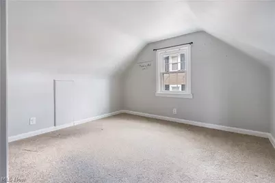 11727 Easton Street NE, Alliance, OH 44601 - Photo 31