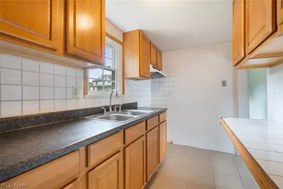 11727 Easton Street NE, Alliance, OH 44601 - Photo 15