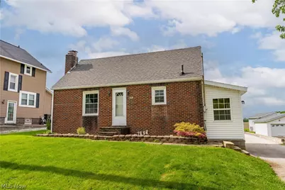 11727 Easton Street NE, Alliance, OH 44601 - Photo 1