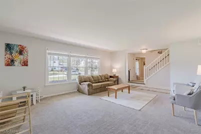136 Blue Hill Lane, Fairlawn, OH 44333 - Photo 5