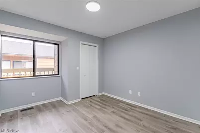 695 Carroll Street, Akron, OH 44304 - Photo 11