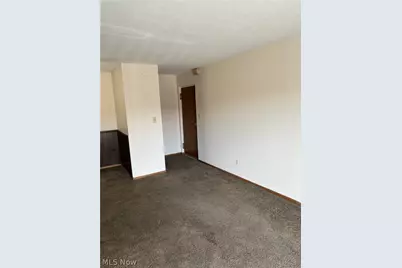 23831 David Drive #205, North Olmsted, OH 44070 - Photo 3