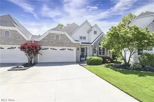 24 Nantucket Row, Rocky River, OH 44116 - Photo 3