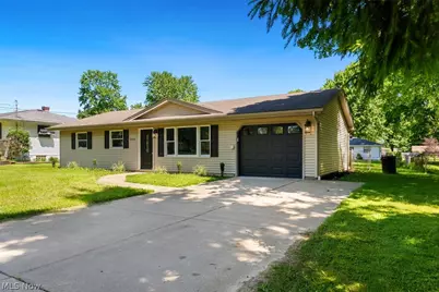 4542 Plumbrook Drive, Canfield, OH 44406 - Photo 3