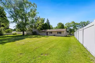 4542 Plumbrook Dr, Canfield, OH 44406 - Photo 29