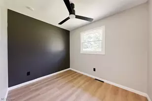 4542 Plumbrook Dr, Canfield, OH 44406 - Photo 13