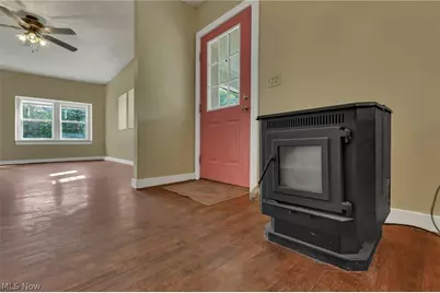 9611 Township Road 390A SE, Corning, OH 43730 - Photo 7