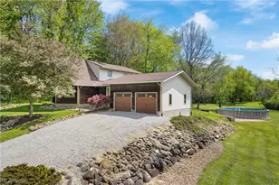 12678 Amber Cir NW, Uniontown, OH 44685 - Photo 3