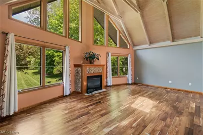 12678 Amber Circle NW, Uniontown, OH 44685 - Photo 13