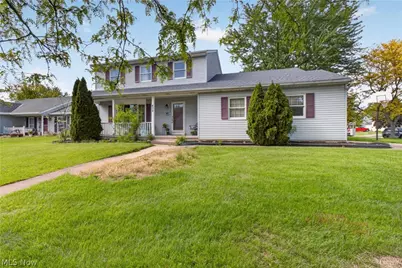 438 Hampton Drive, Elyria, OH 44035 - Photo 3