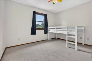 438 Hampton Dr, Elyria, OH 44035 - Photo 35