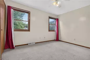 438 Hampton Dr, Elyria, OH 44035 - Photo 27