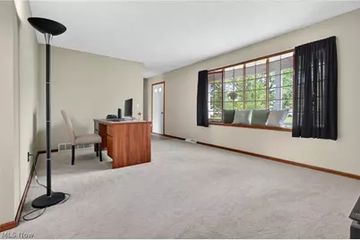 438 Hampton Drive, Elyria, OH 44035 - Photo 13
