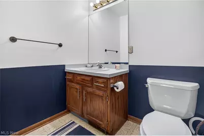 438 Hampton Drive, Elyria, OH 44035 - Photo 29