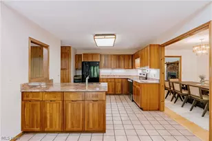 33475 Miles Rd, Moreland Hills, OH 44022 - Photo 13