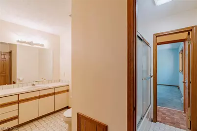 33475 Miles Road, Moreland Hills, OH 44022 - Photo 33