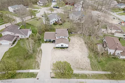 5880 Deepwood Trail, Solon, OH 44139 - Photo 3