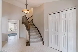 5880 Deepwood Trail, Solon, OH 44139 - Photo 7