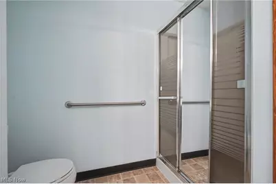 1344 Fox Run Court, Youngstown, OH 44512 - Photo 21