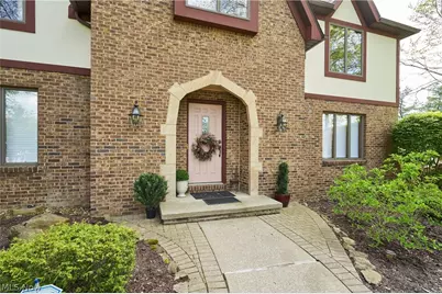 2796 Greenspire Circle, Akron, OH 44333 - Photo 3