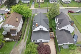 645 W Summit St, Alliance, OH 44601 - Photo 39