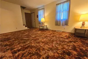 10660 Black Run Rd, Frazeysburg, OH 43822 - Photo 7
