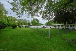324 Lynn Cir NW, Canton, OH 44708 - Photo 25