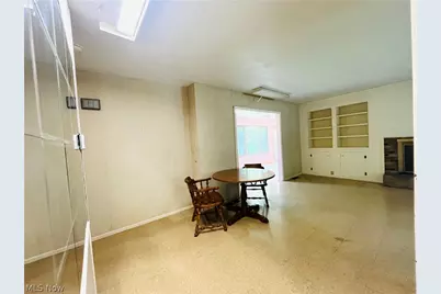 723 Trotter Lane, Berea, OH 44017 - Photo 7
