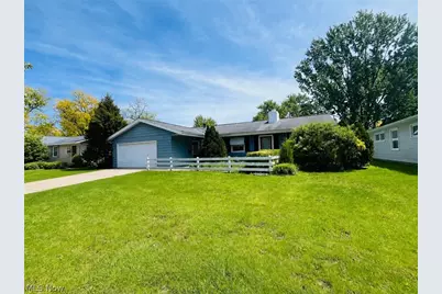 723 Trotter Lane, Berea, OH 44017 - Photo 1