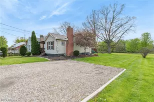 4025 Paumier Ave, Louisville, OH 44641 - Photo 3