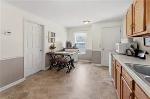 4025 Paumier Ave, Louisville, OH 44641 - Photo 9