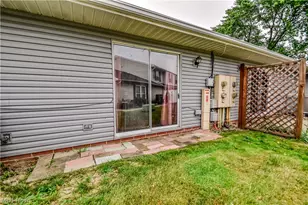 7982 Colonial Dr, Mentor, OH 44060 - Photo 25