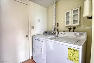 7982 Colonial Dr, Mentor, OH 44060 - Photo 11