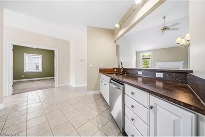 35 Gullybrook Lane, Willoughby Hills, OH 44094 - Photo 3