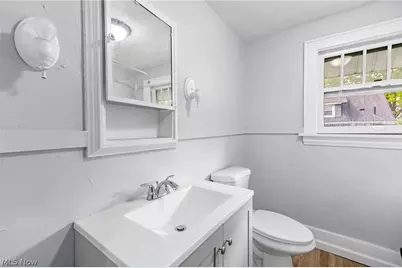 1396 Curtis Street, Akron, OH 44301 - Photo 15