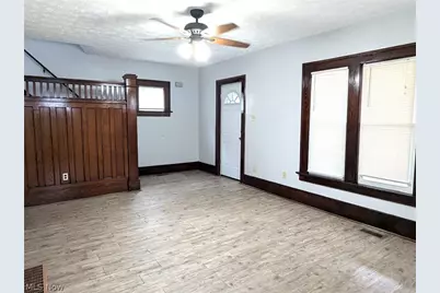 876 Avon Street, Akron, OH 44310 - Photo 11