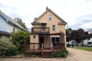 876 Avon St, Akron, OH 44310 - Photo 5
